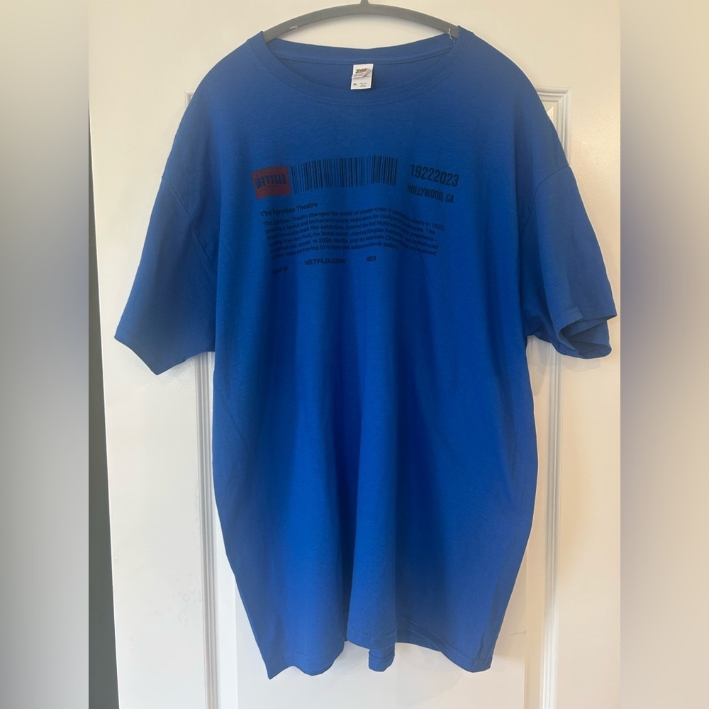 NWOT Fruit Of The Loom Netflix Short Sleeve Tee Shirt